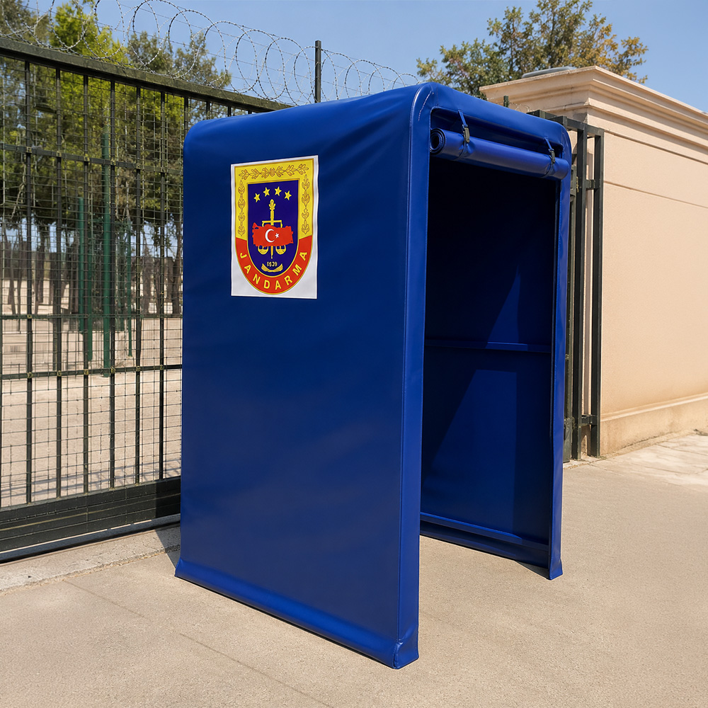 Jandarma Arama Kabini 122x125x200 cm Mavi Çelik İskelet PVC Brandalı Jandarma Logolu Önden Görünüm